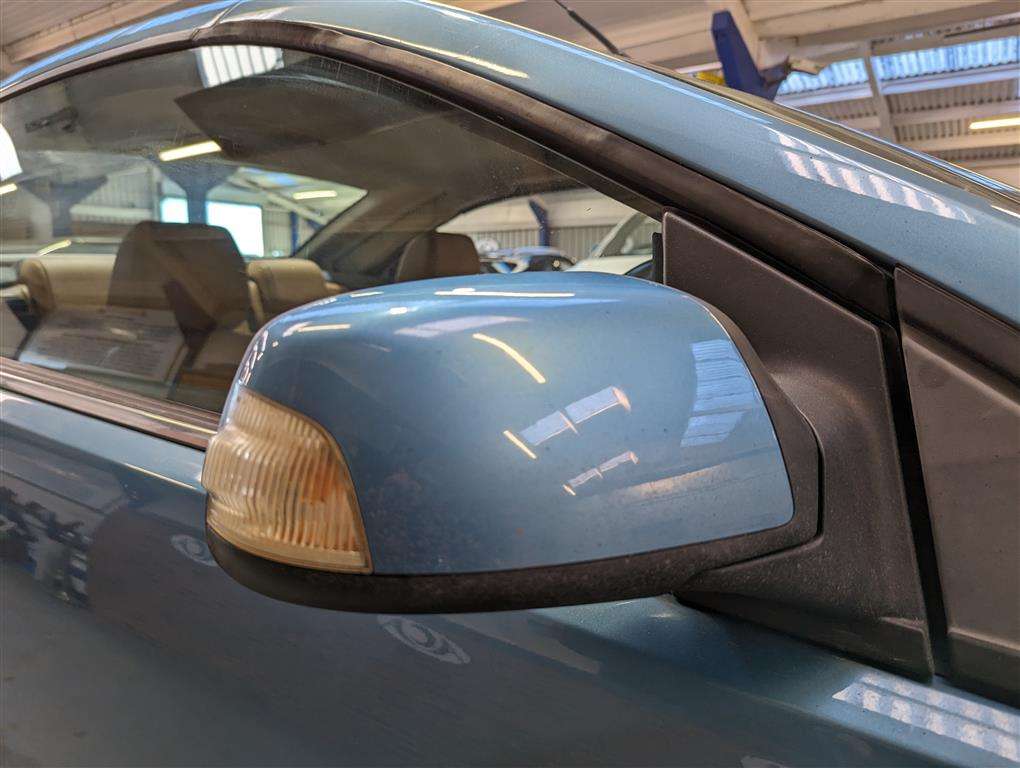 <p>2007 FORD FOCUS CC-3</p>