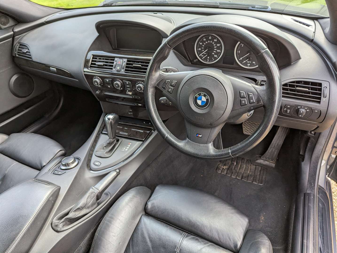 <p>2006 BMW 650I SPORT AUTO</p>