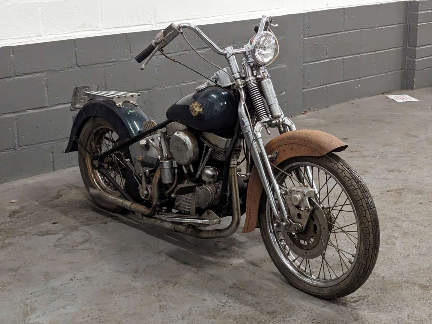 <p>1948 HARLEY DAVIDSON PANHEAD 1000CC</p>