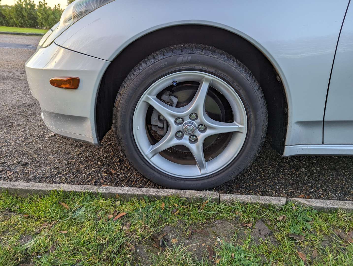 <p>2005 TOYOTA CELICA VVTL-i COUPE</p>