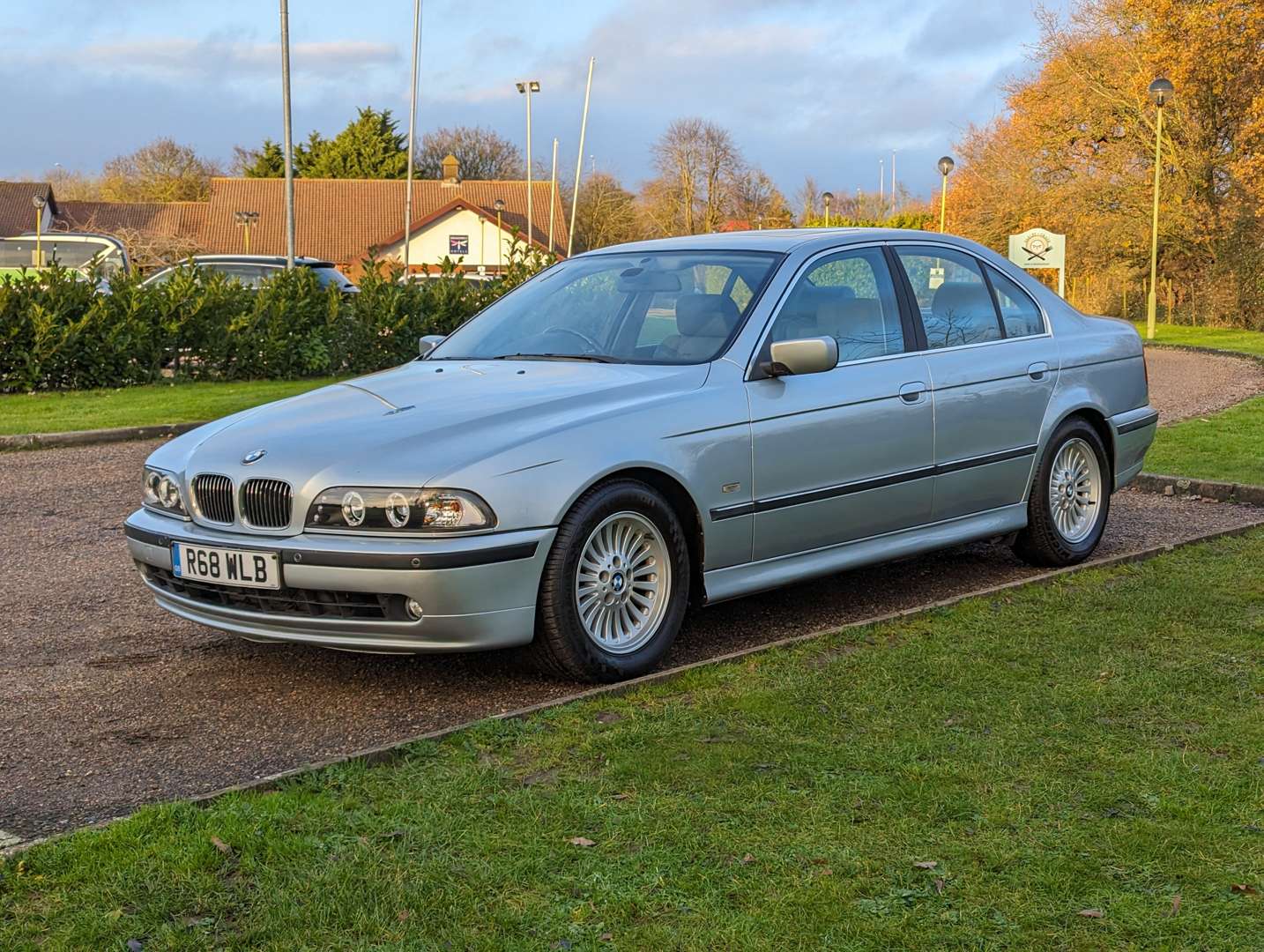 <p>1998 BMW 540I AUTO</p>