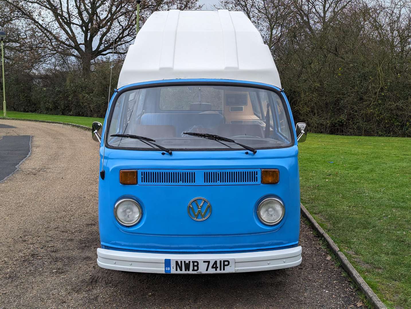 <p>1976 VW T2 CAMPER LHD</p>