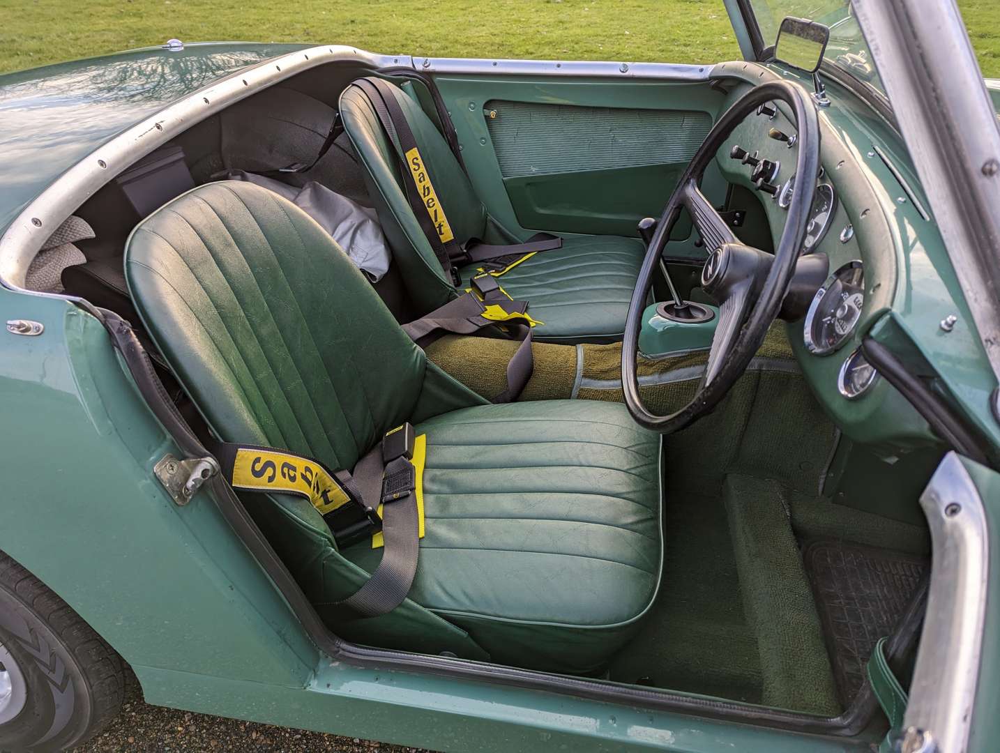<p>1960 AUSTIN HEALEY SPRITE “FROGEYE” SUPERCHARGER</p>