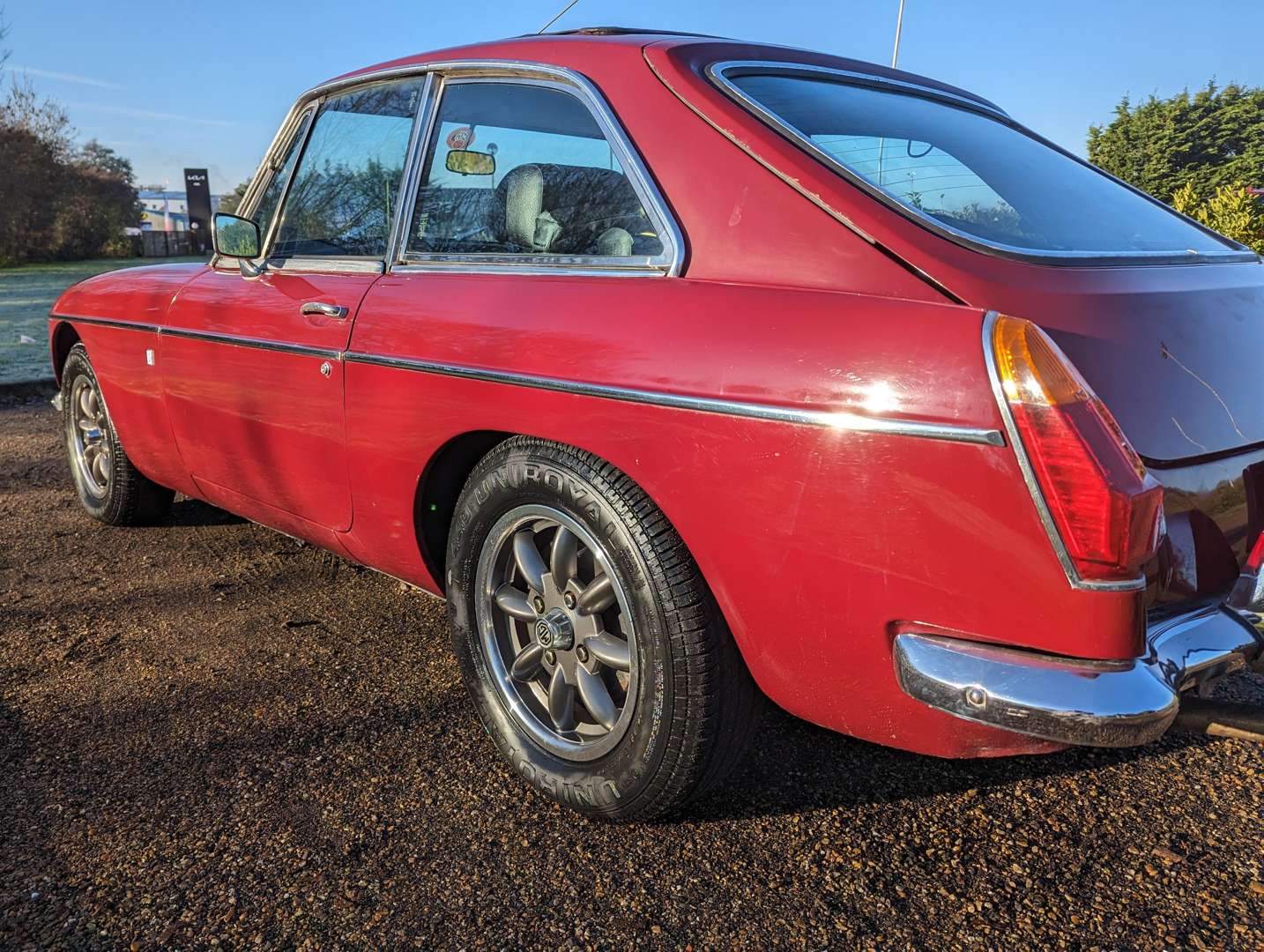 <p>1974 MG B GT</p>