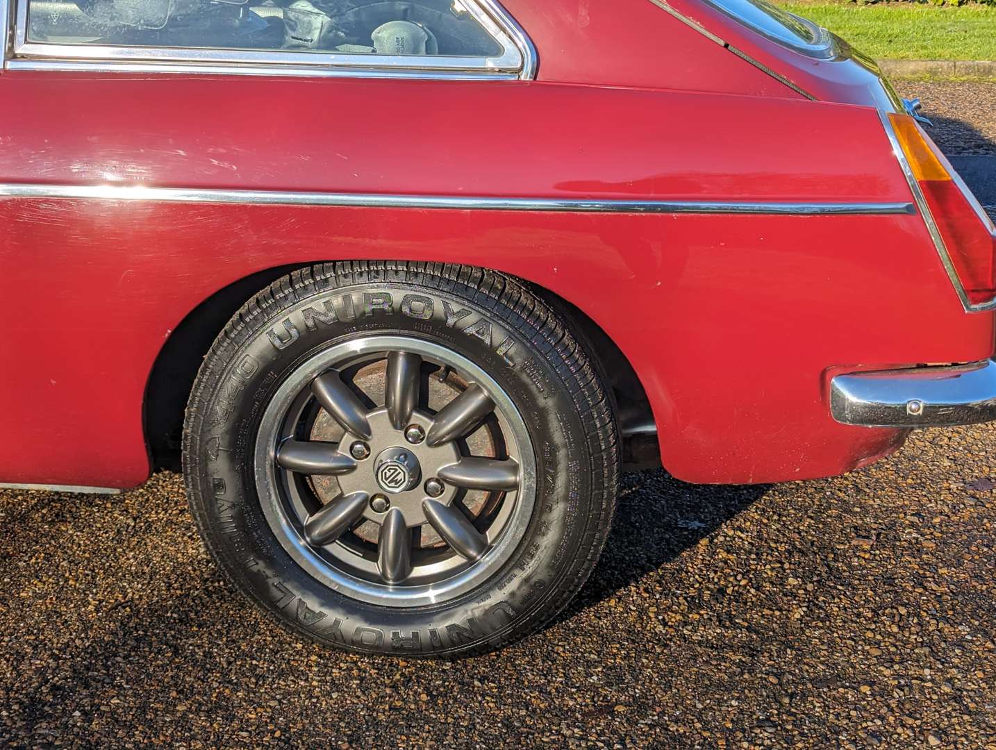 <p>1974 MG B GT</p>