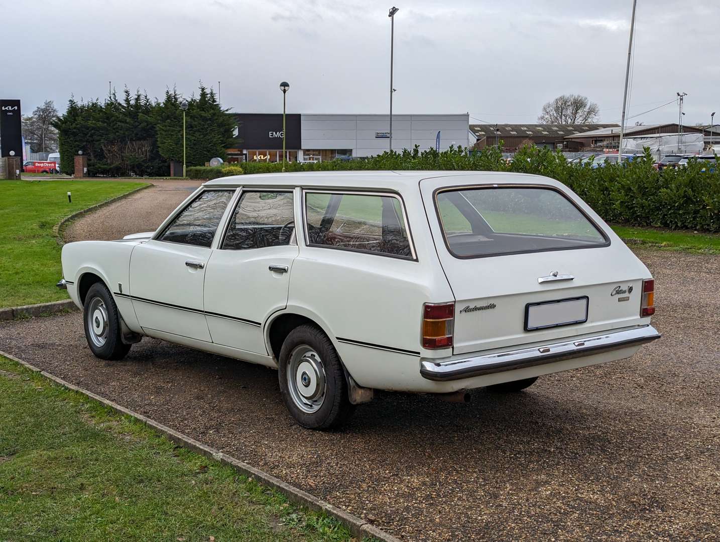 <p>1975 FORD CORTINA 2.5 V6 AUTO ESTATE MKIII</p>