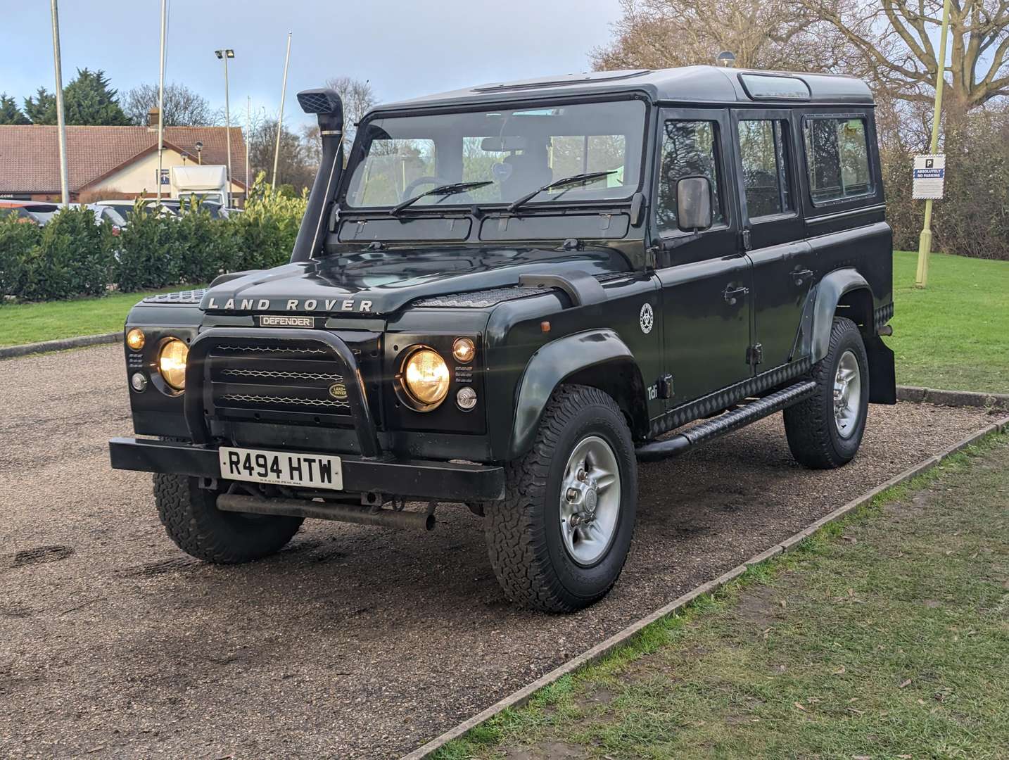 <p>1998 LAND ROVER 110 DEFENDER COUNTY SW TDI</p>