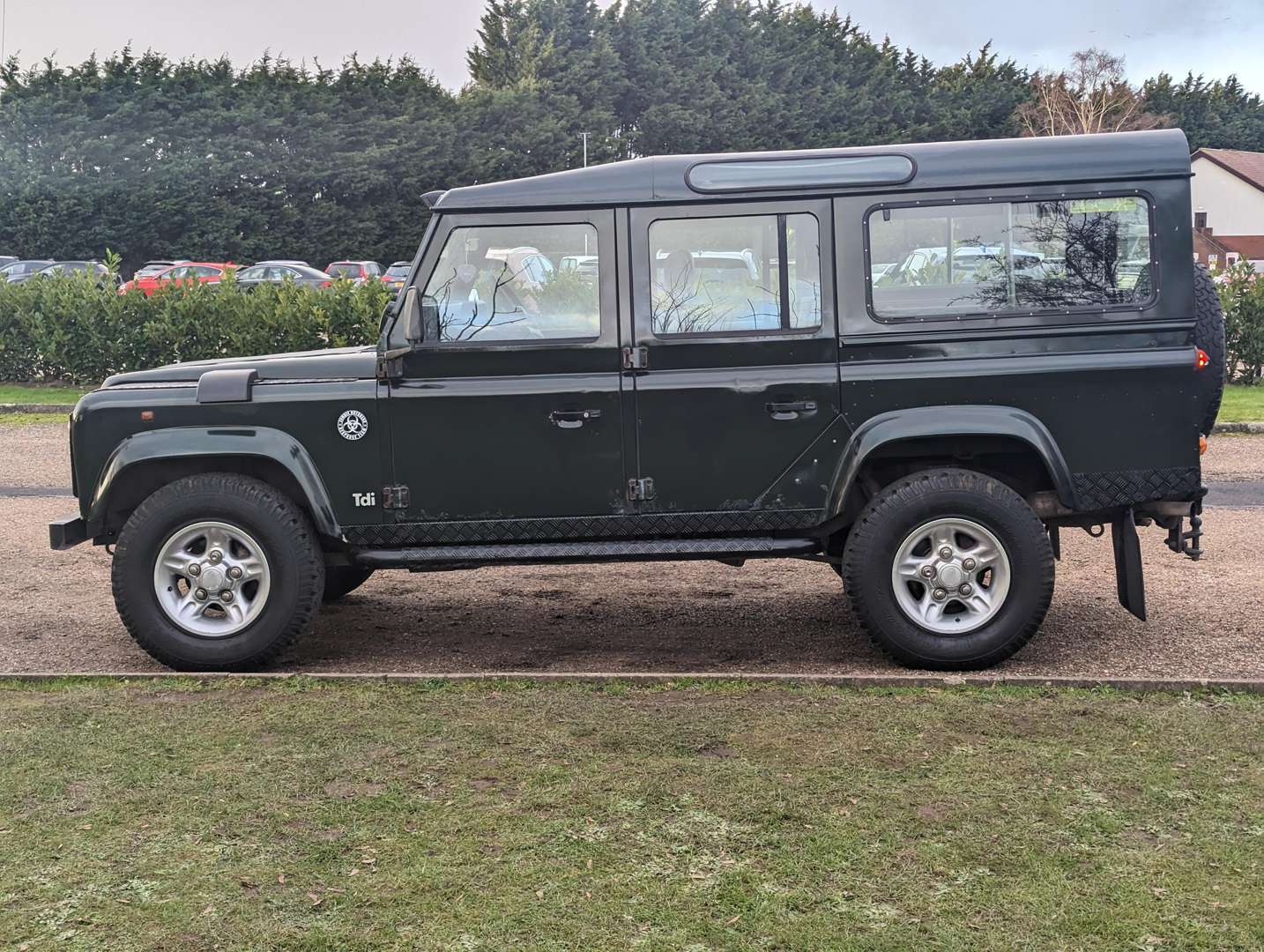 <p>1998 LAND ROVER 110 DEFENDER COUNTY SW TDI</p>