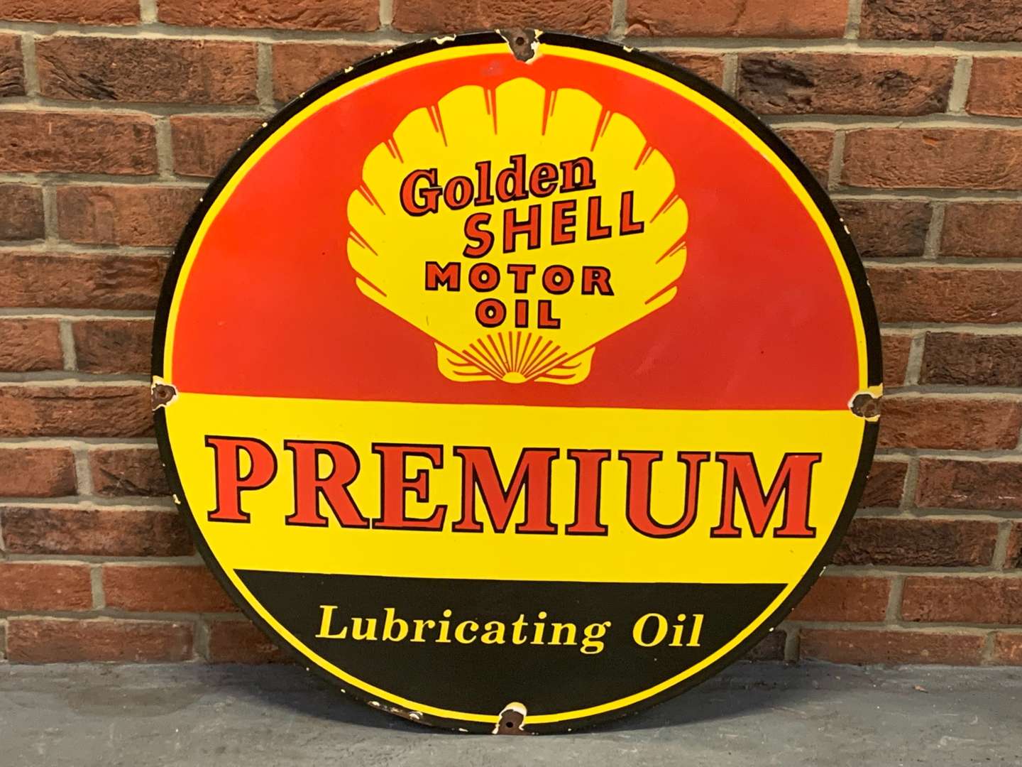 <p>Premium Golden Shell Motor Oil Enamel Sign</p>