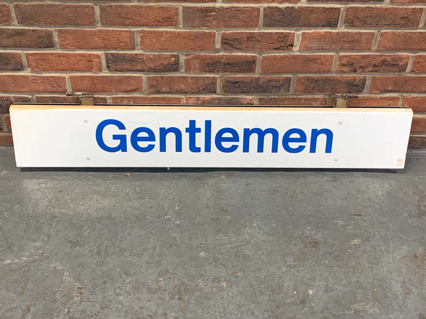 <p>Gentlemans Double Sided Hanging Sign</p>