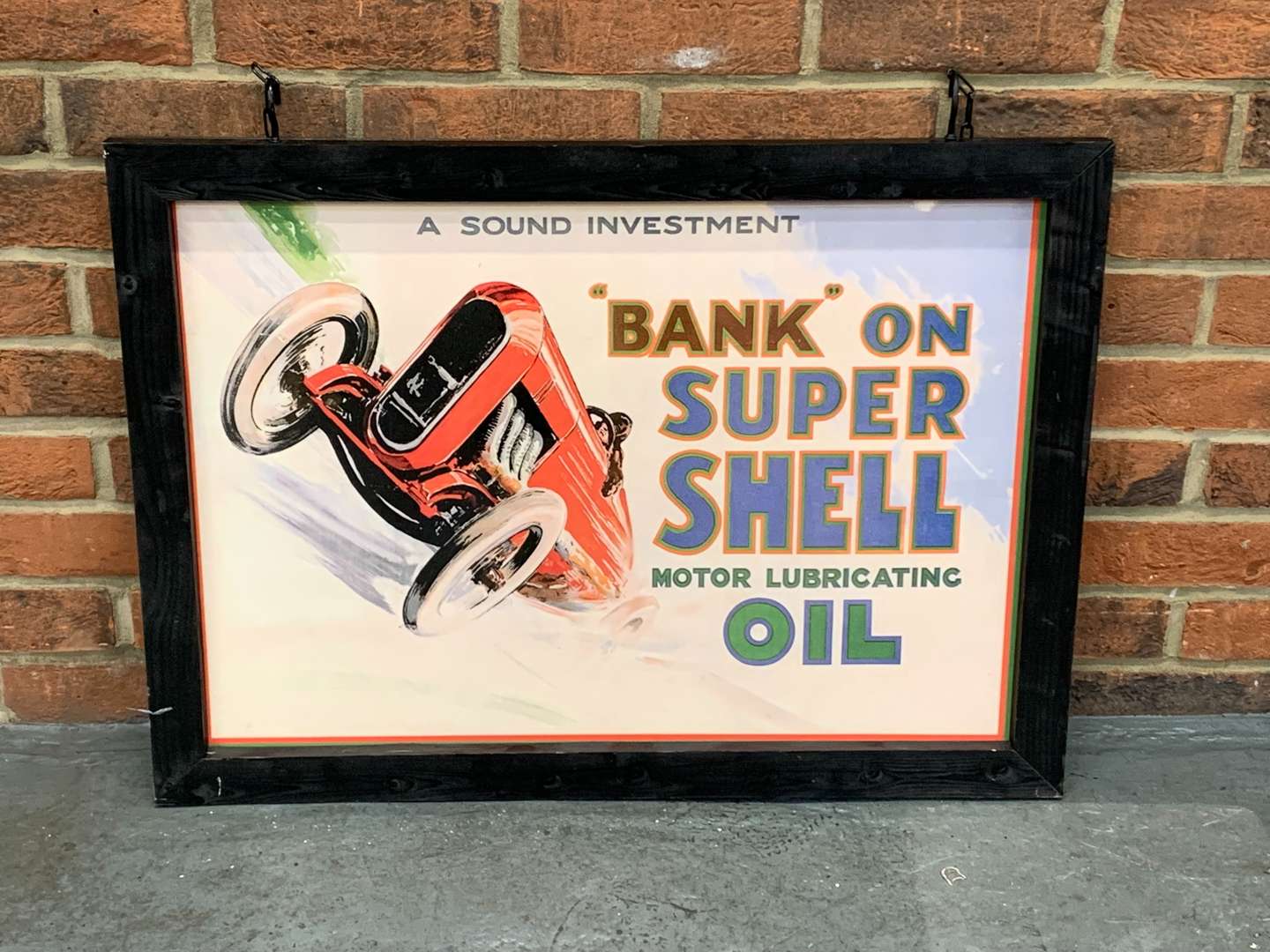 <p>Bank on Super Shell Made Hanging Sign</p>