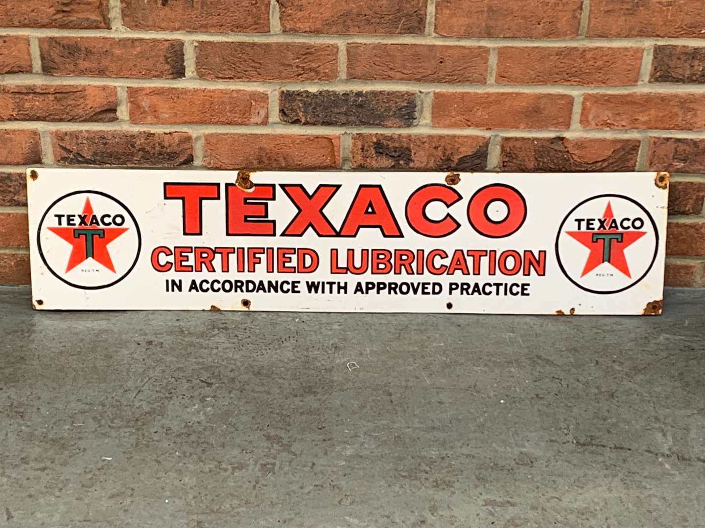 <p>Texaco Certified Lubrication Enamel Sign</p>