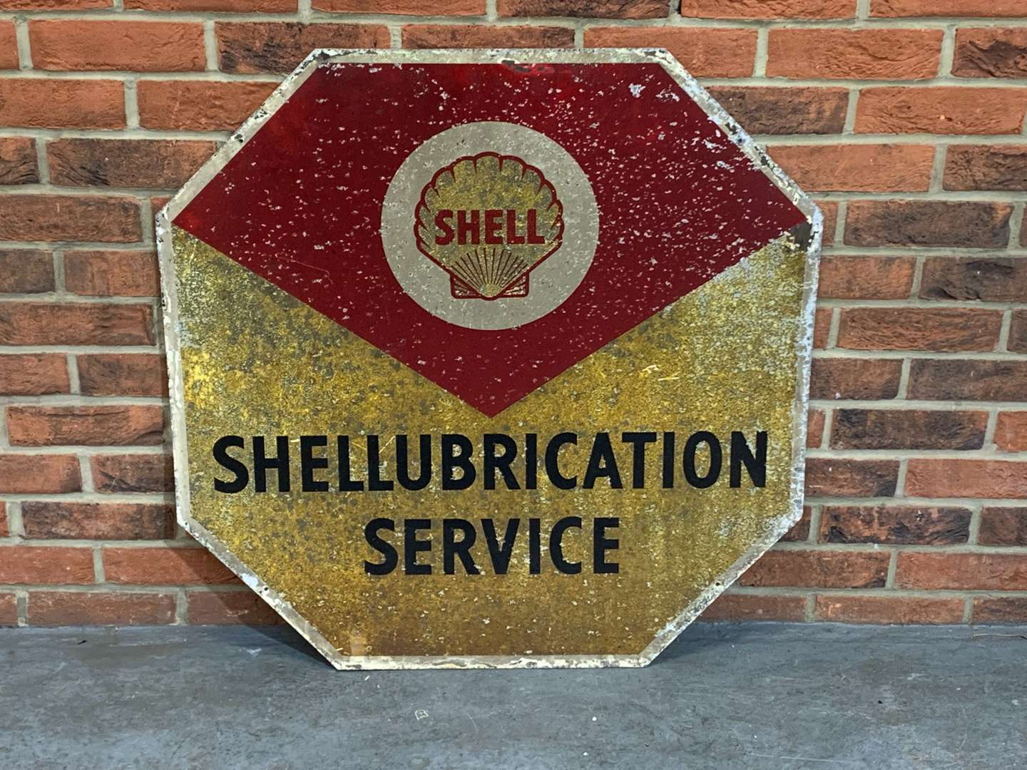 <p>Shellubracation Service Aluminium Sign</p>