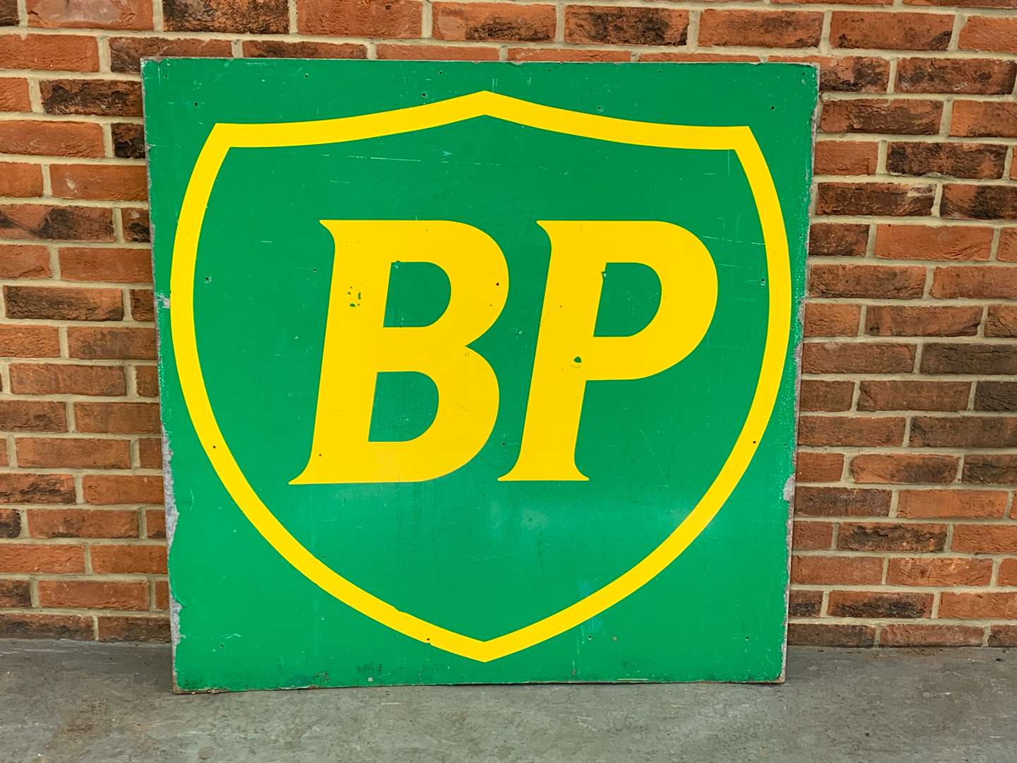 <p>Large Metal BP Sign</p>