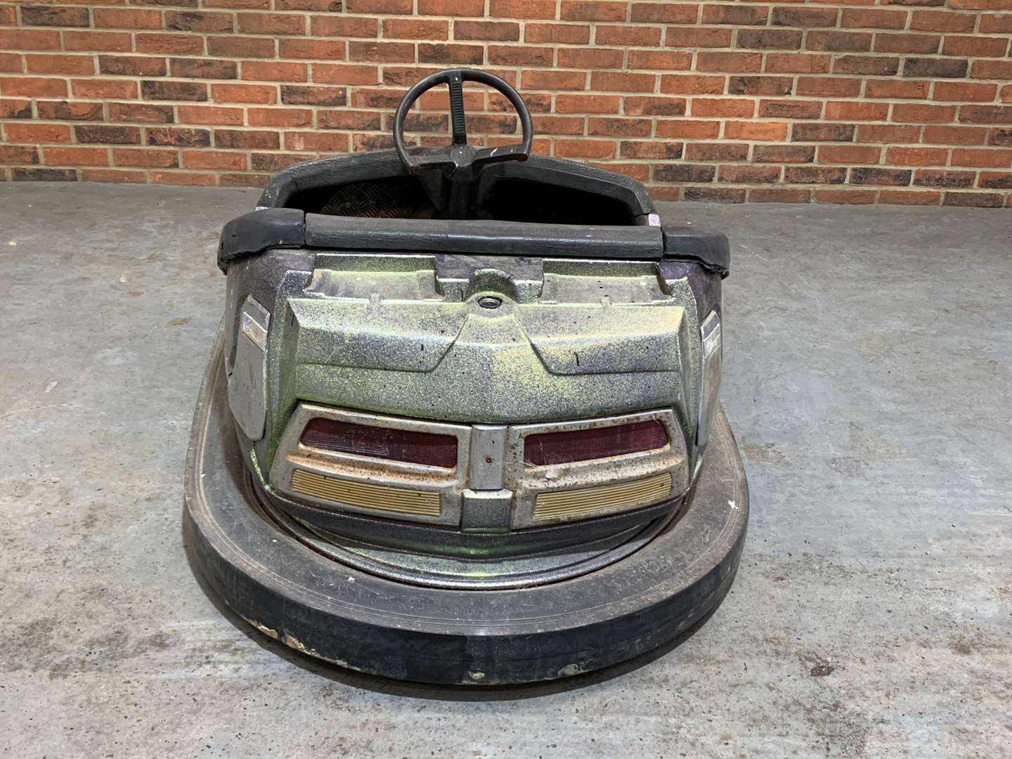 <p>Vintage Reverchon Dodgem Car</p>