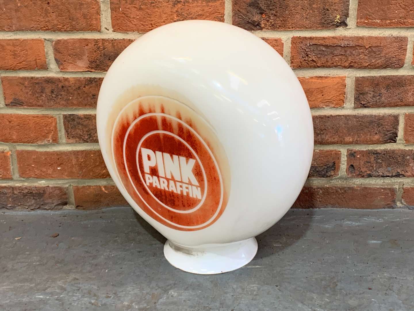 <p>Glass Pink Paraffin Petrol Globe</p>