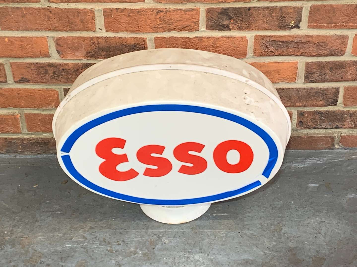 <p>Plastic Esso Petrol Globe</p>