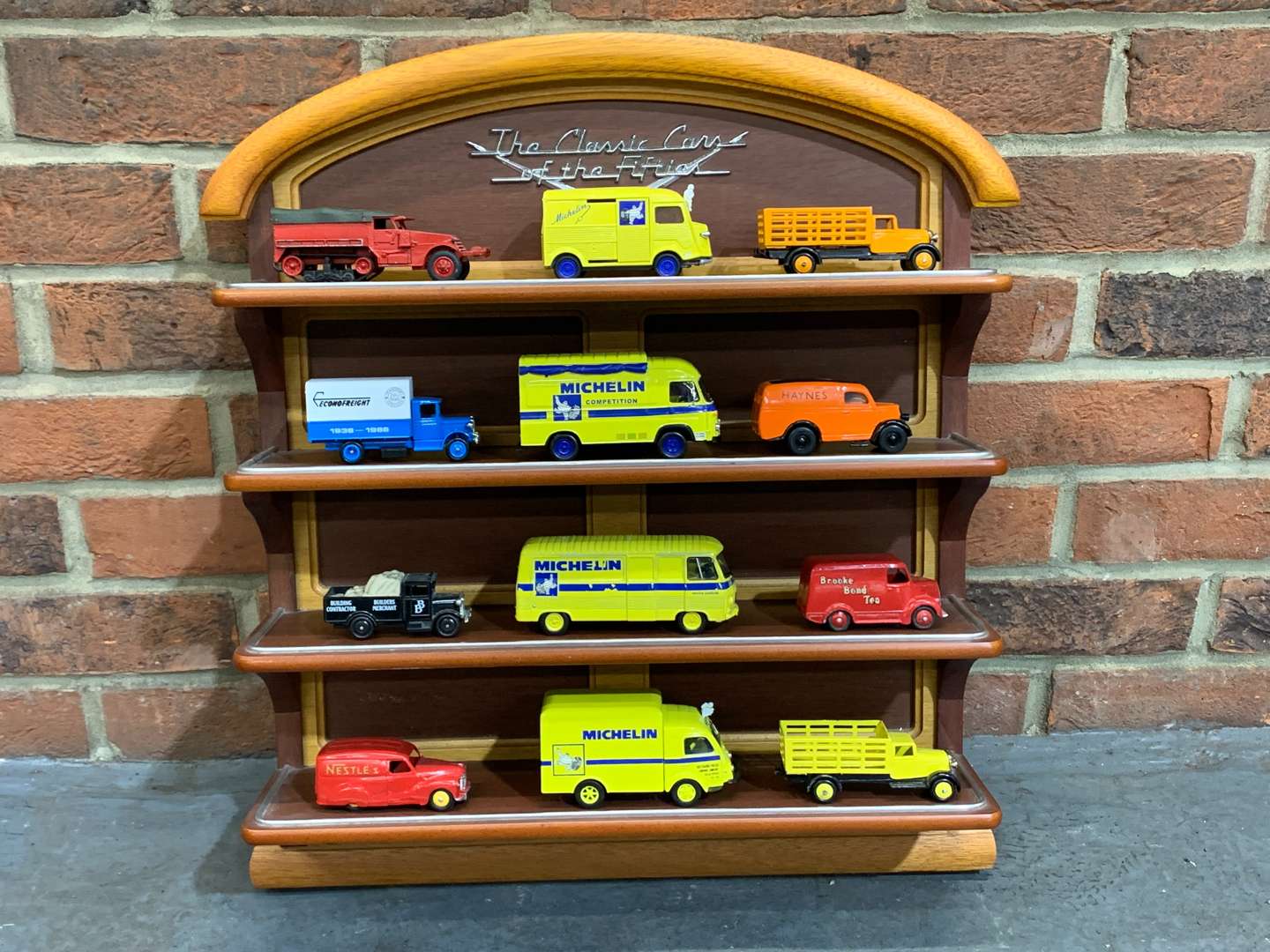 <p>Cars of The Fifties Commercial Display Shelf and Cars</p>