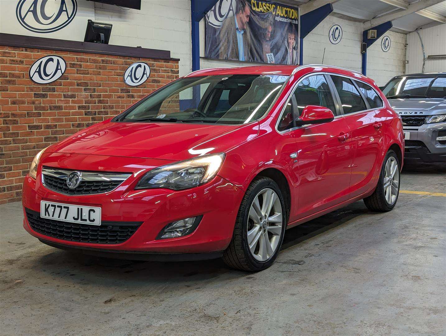 <p>2011 VAUXHALL ASTRA SRI TURBO</p>