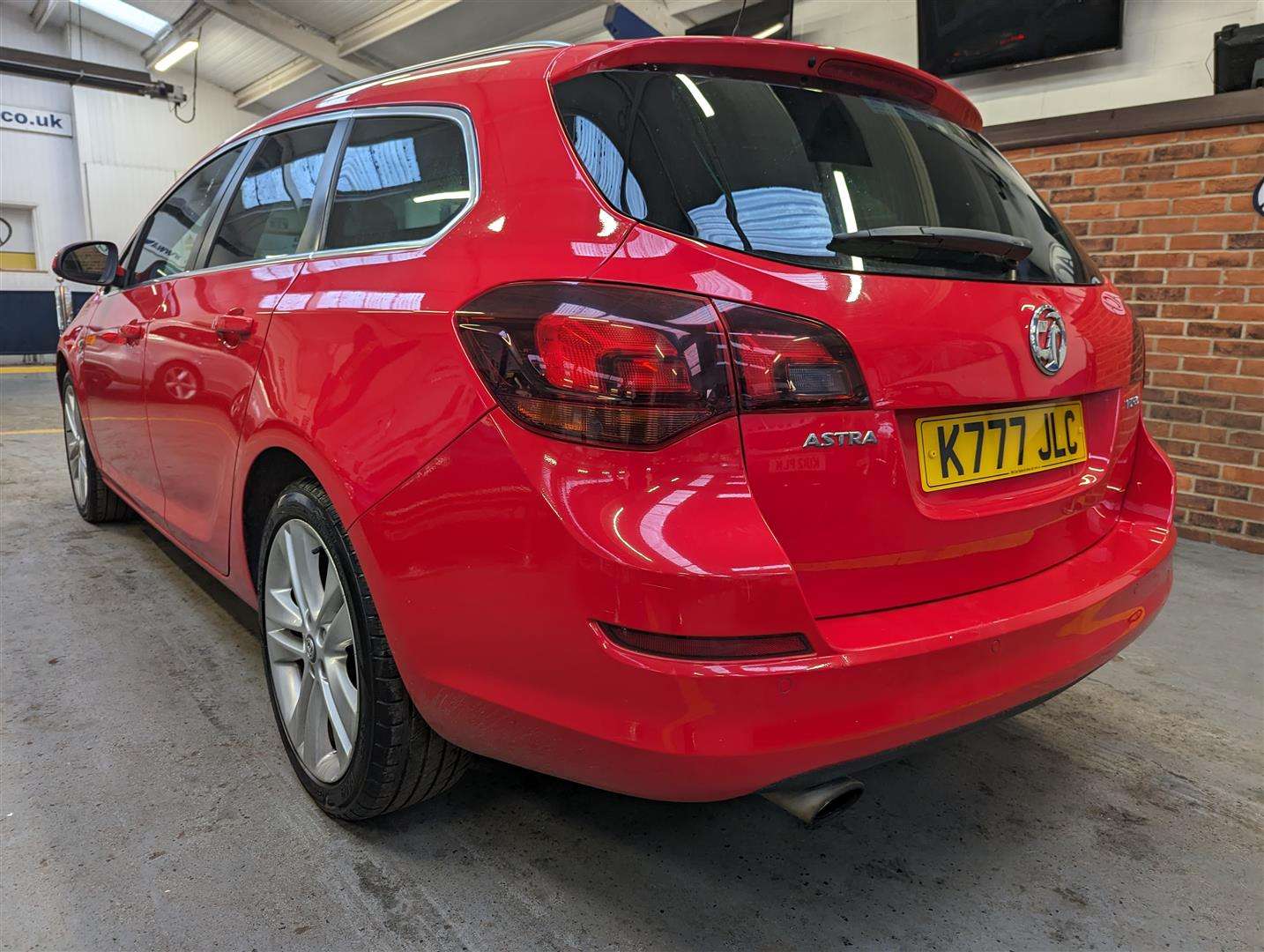 <p>2011 VAUXHALL ASTRA SRI TURBO</p>