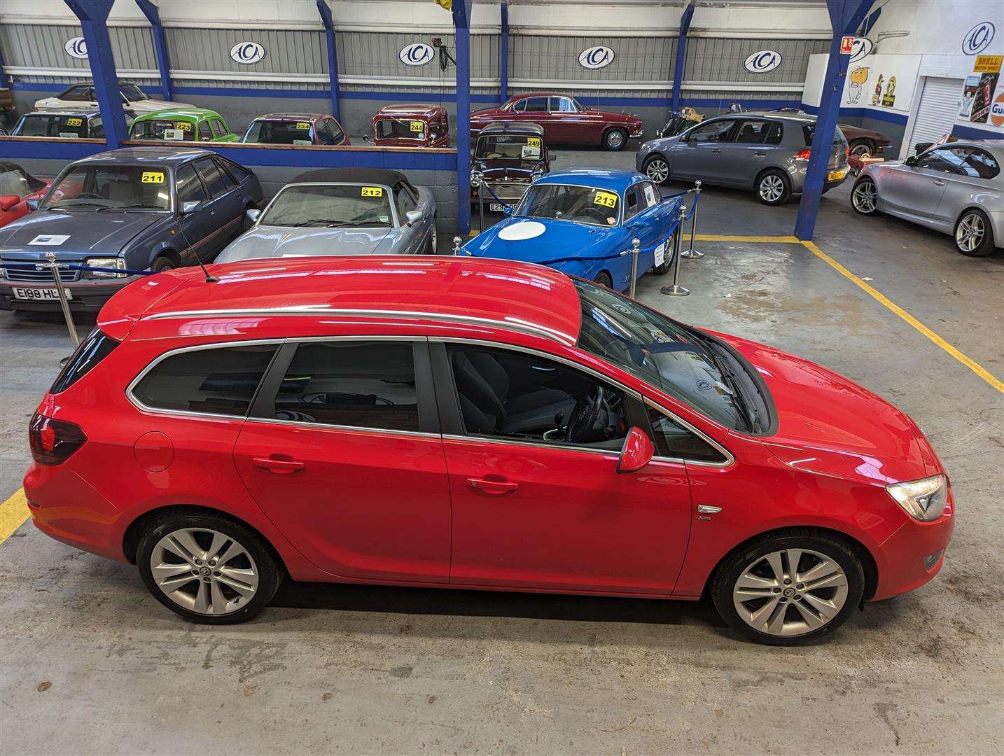 <p>2011 VAUXHALL ASTRA SRI TURBO</p>