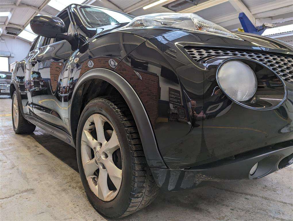 <p>2010 NISSAN JUKE ACENTA</p>