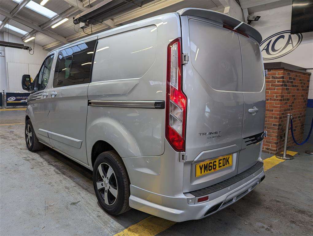 <p>2016 FORD TRANSIT CUSTOM **SOLD</p>