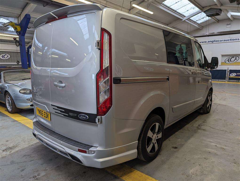 <p>2016 FORD TRANSIT CUSTOM **SOLD</p>