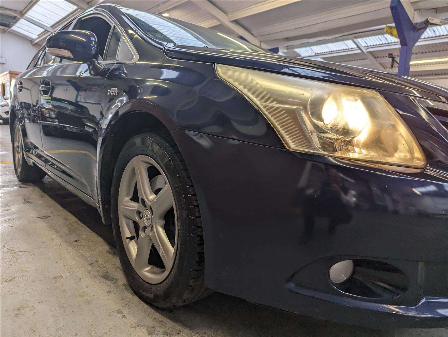 <p>2009 TOYOTA AVENSIS TR D-CAT AUTO</p>