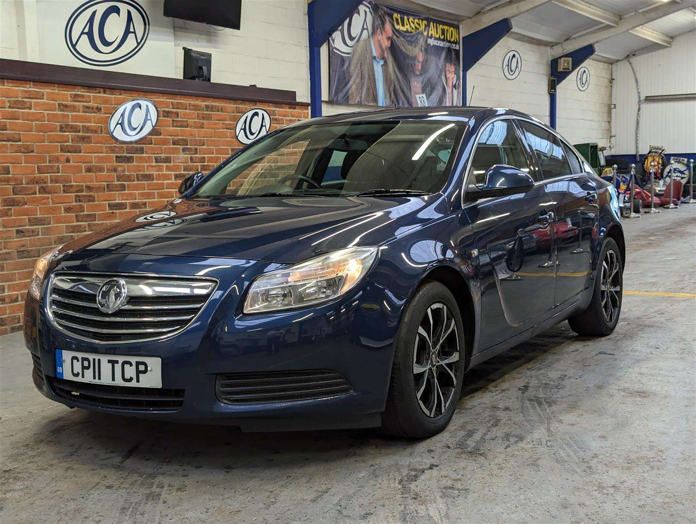 <p>2011 VAUXHALL INSIGNIA EXCLUSIV</p>