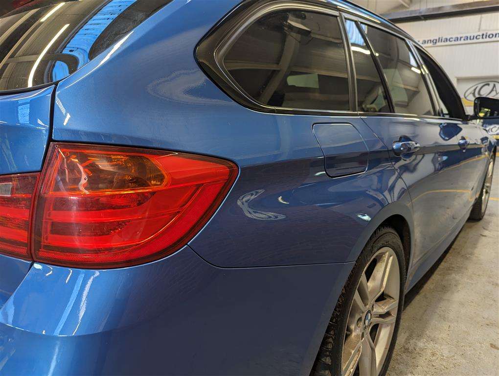 <p>2014 BMW 330D XDRIVE M SPORT AUTO</p>