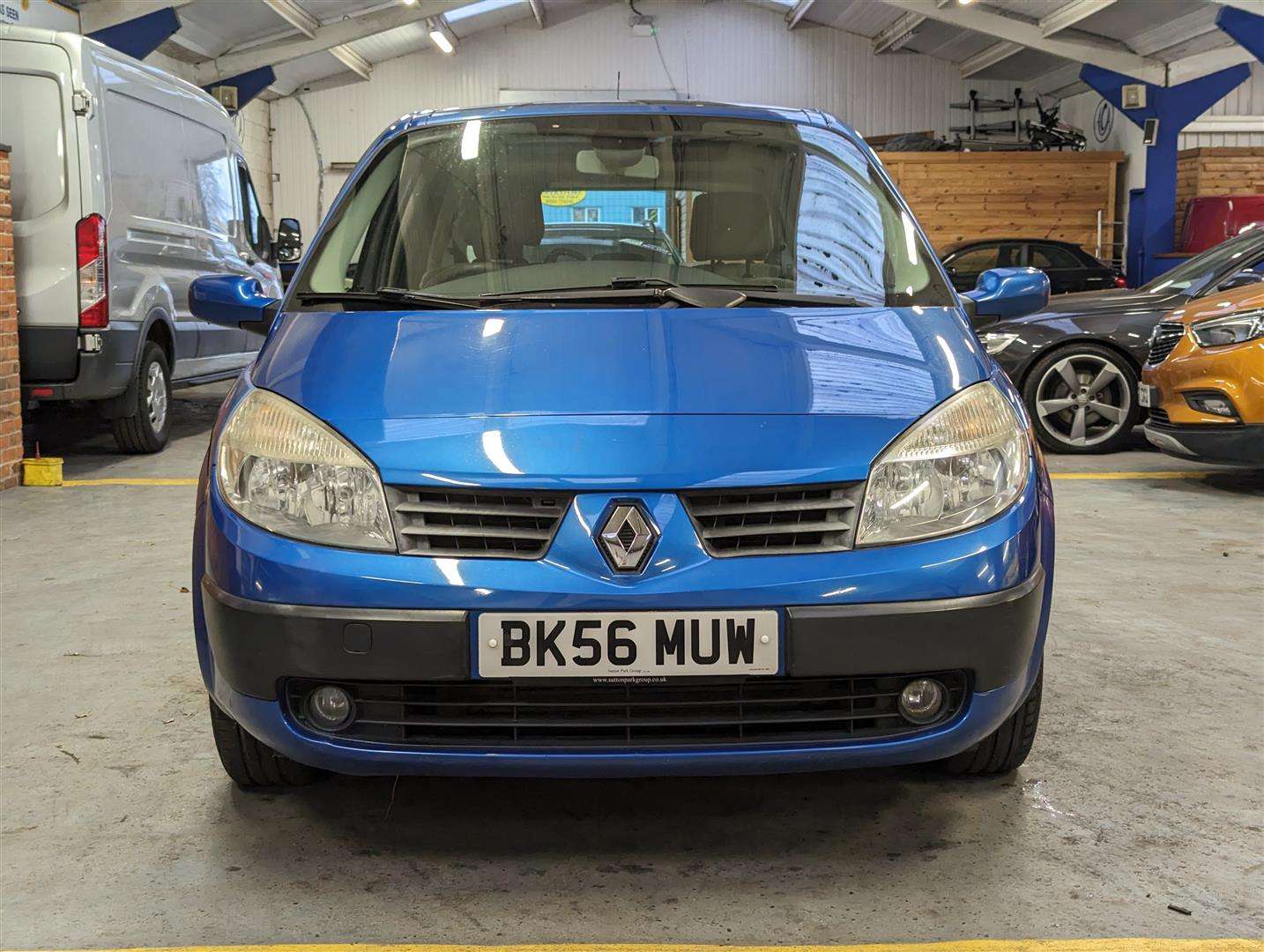 <p>2006 RENAULT SCENIC SL OASIS 105 DCI</p>