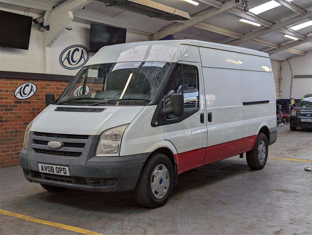 <p>2008 FORD TRANSIT 115 T350L RWD</p>