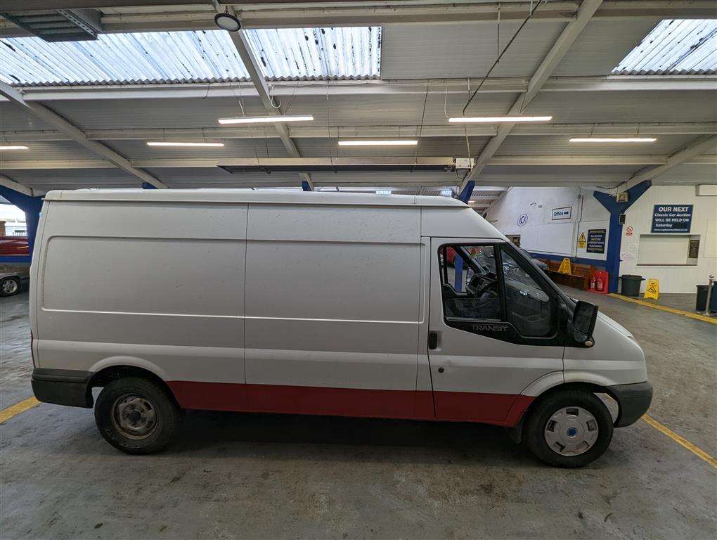 <p>2008 FORD TRANSIT 115 T350L RWD</p>