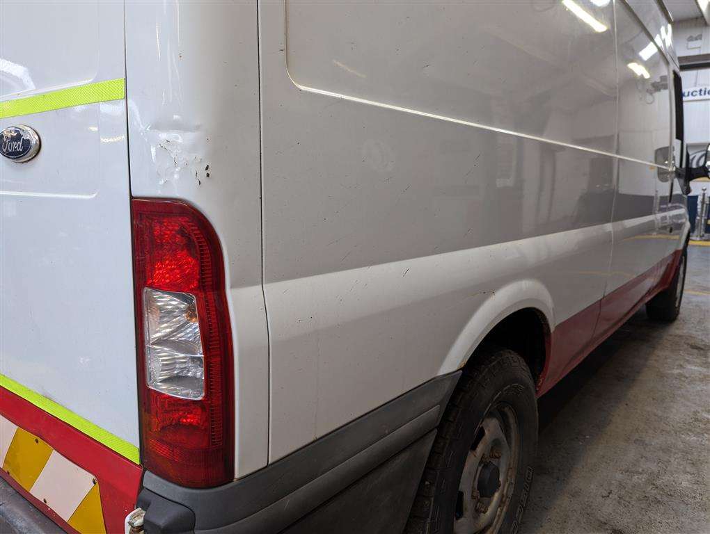 <p>2008 FORD TRANSIT 115 T350L RWD</p>