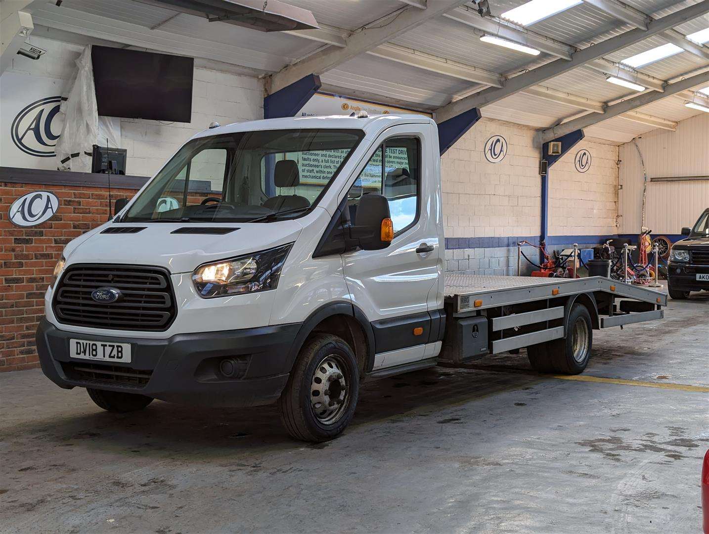 <p>2018 FORD TRANSIT 350 RECOVERY</p>