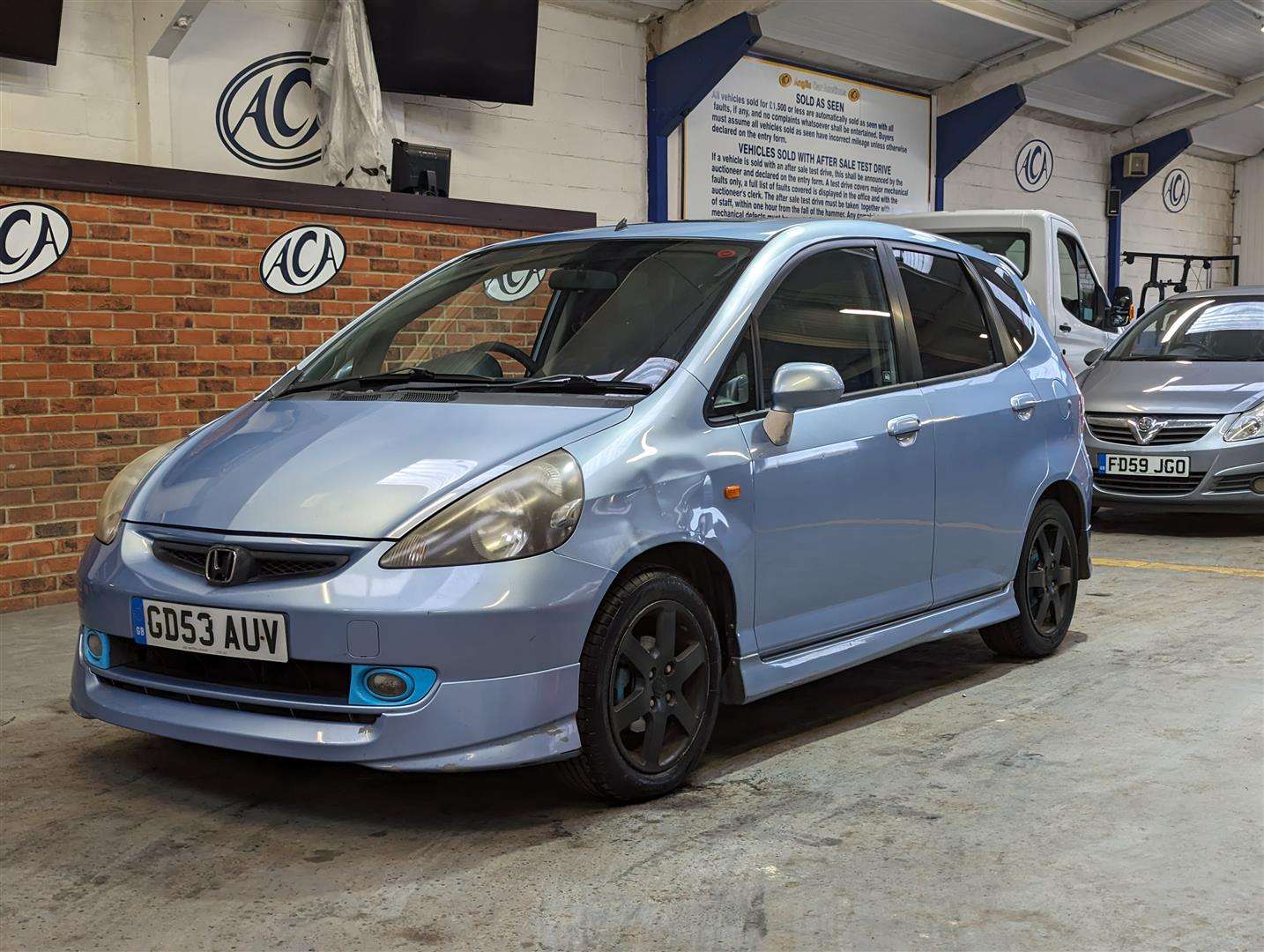 <p>2004 HONDA JAZZ SE SPORT</p>