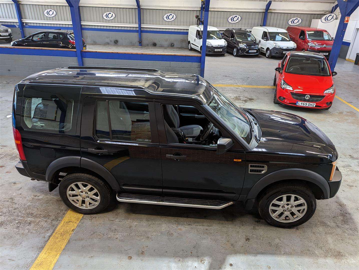 <p>2009 LAND ROVER DISCOVERY 3 MWB</p>