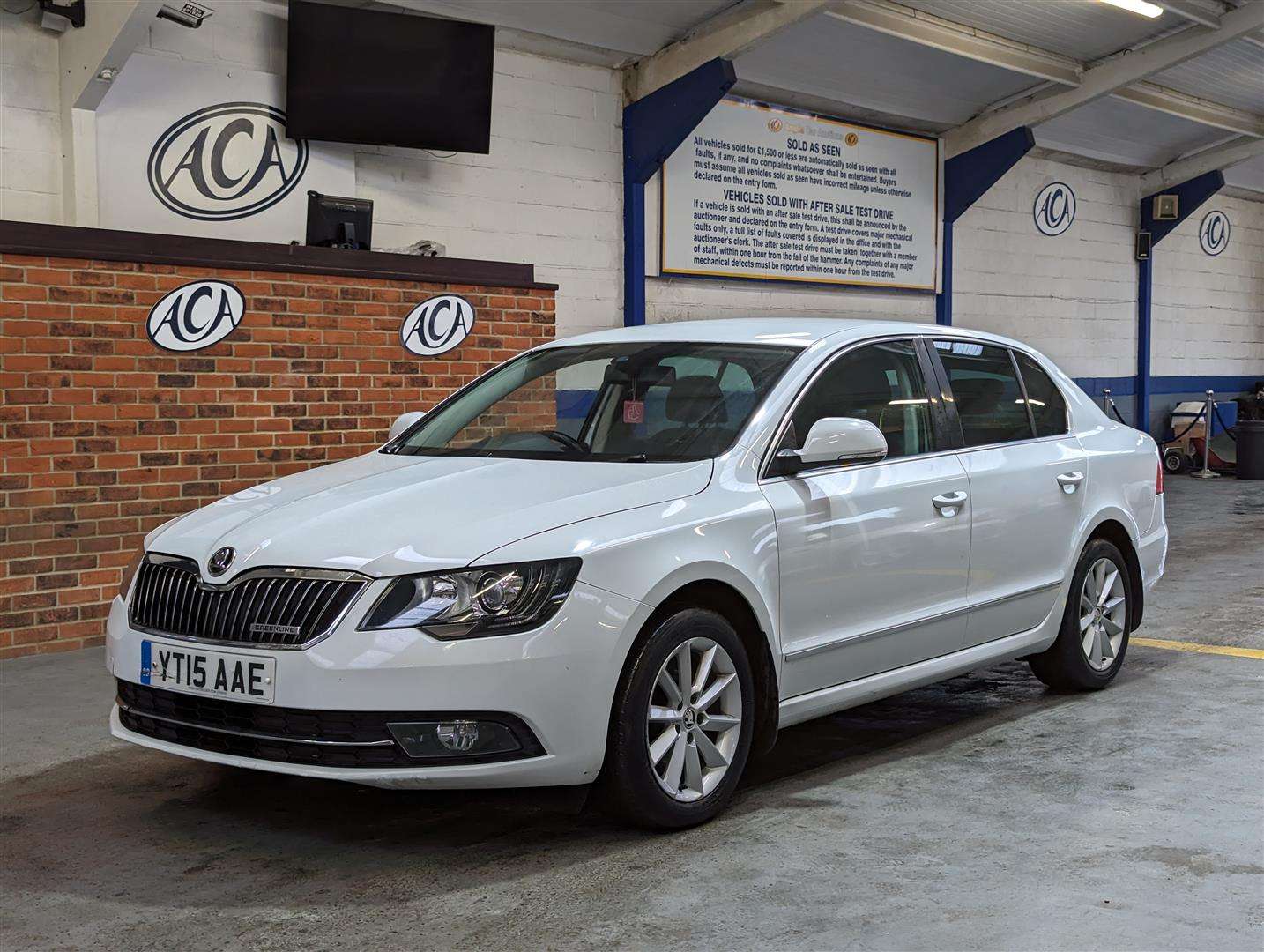 <p>2015 SKODA SUPERB ELEG **SOLD</p>