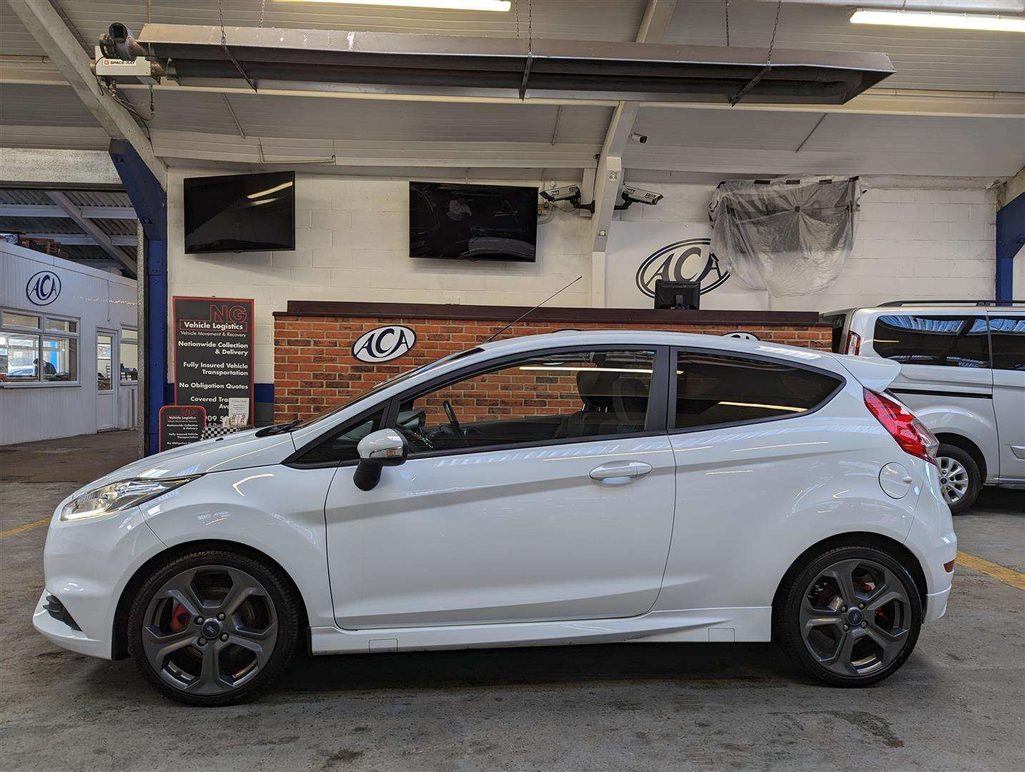 <p>2016 FORD FIESTA ST-2 TURBO</p>