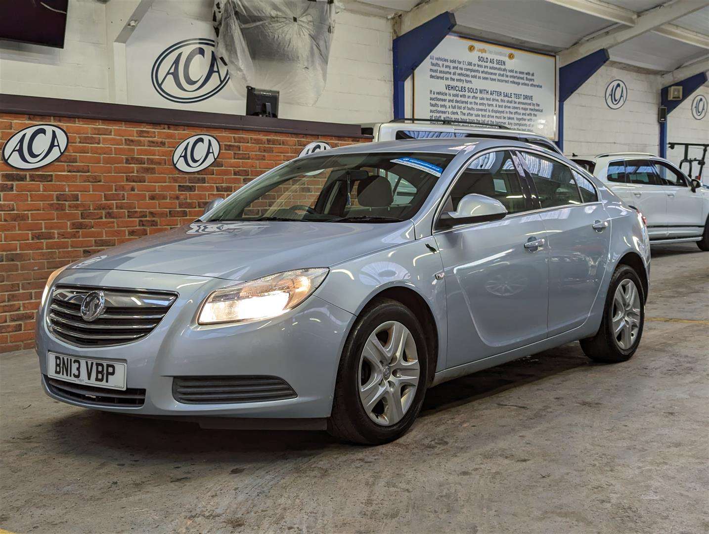 <p>2013 VAUXHALL INSIGNIA EXCL NAV CDTI EC</p>