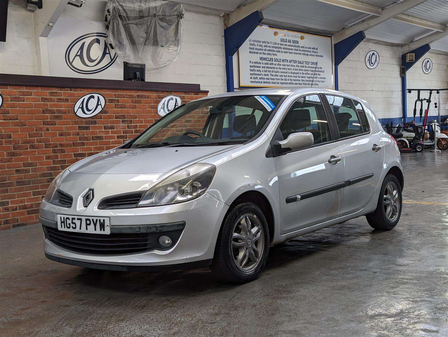 <p>2007 RENAULT CLIO DYNAMIQUE TURBO 100</p>