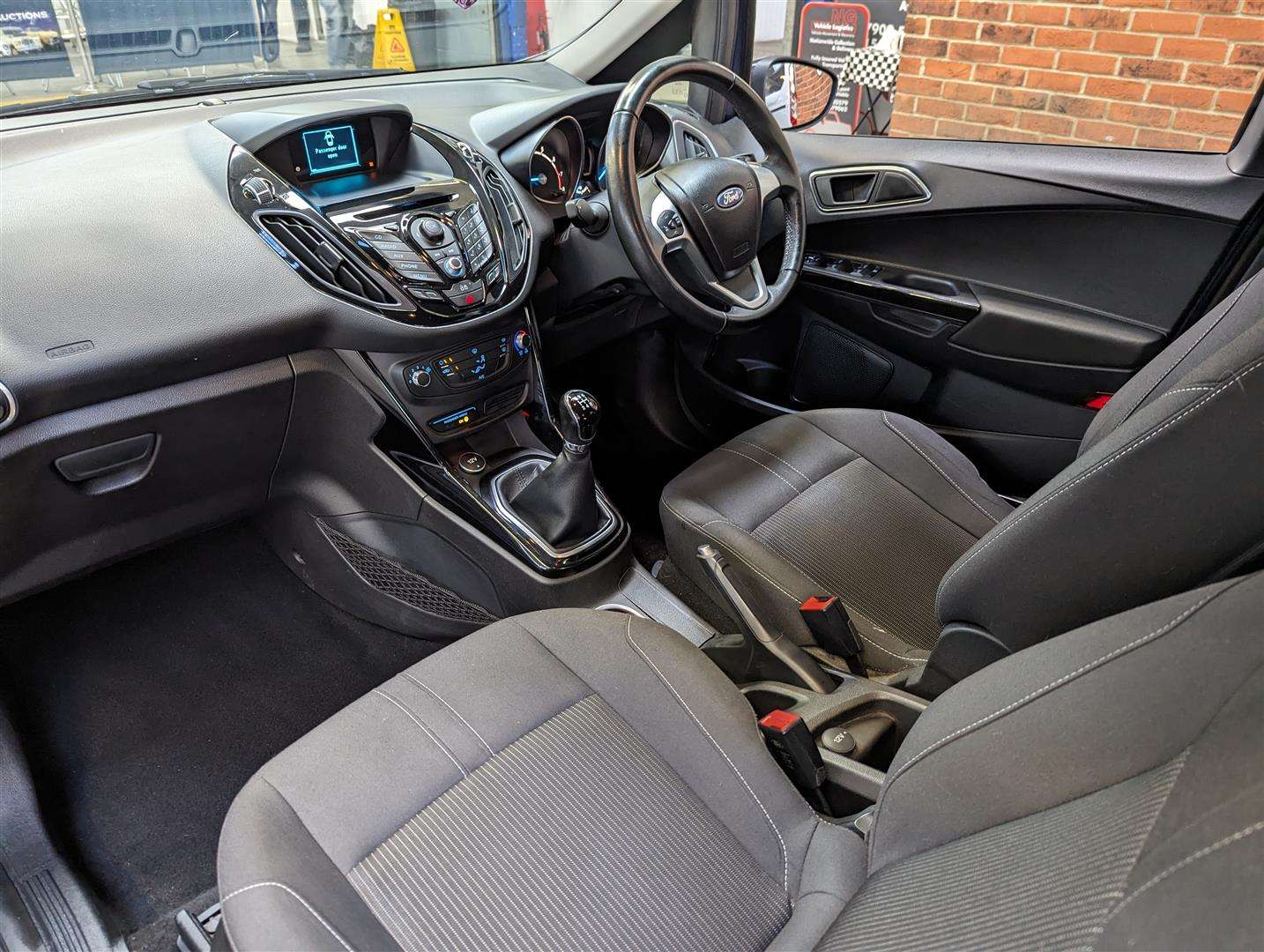 <p>2013 FORD B-MAX ZETEC TURBO</p>