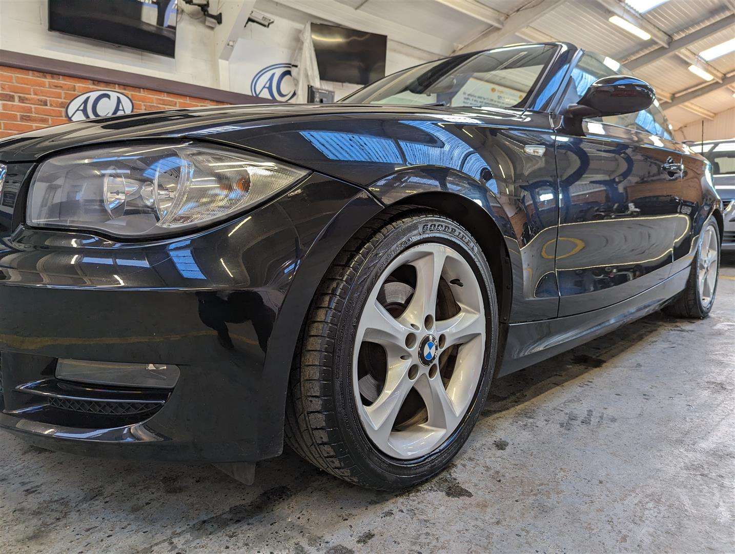 <p>2009 BMW 118I **SOLD</p>