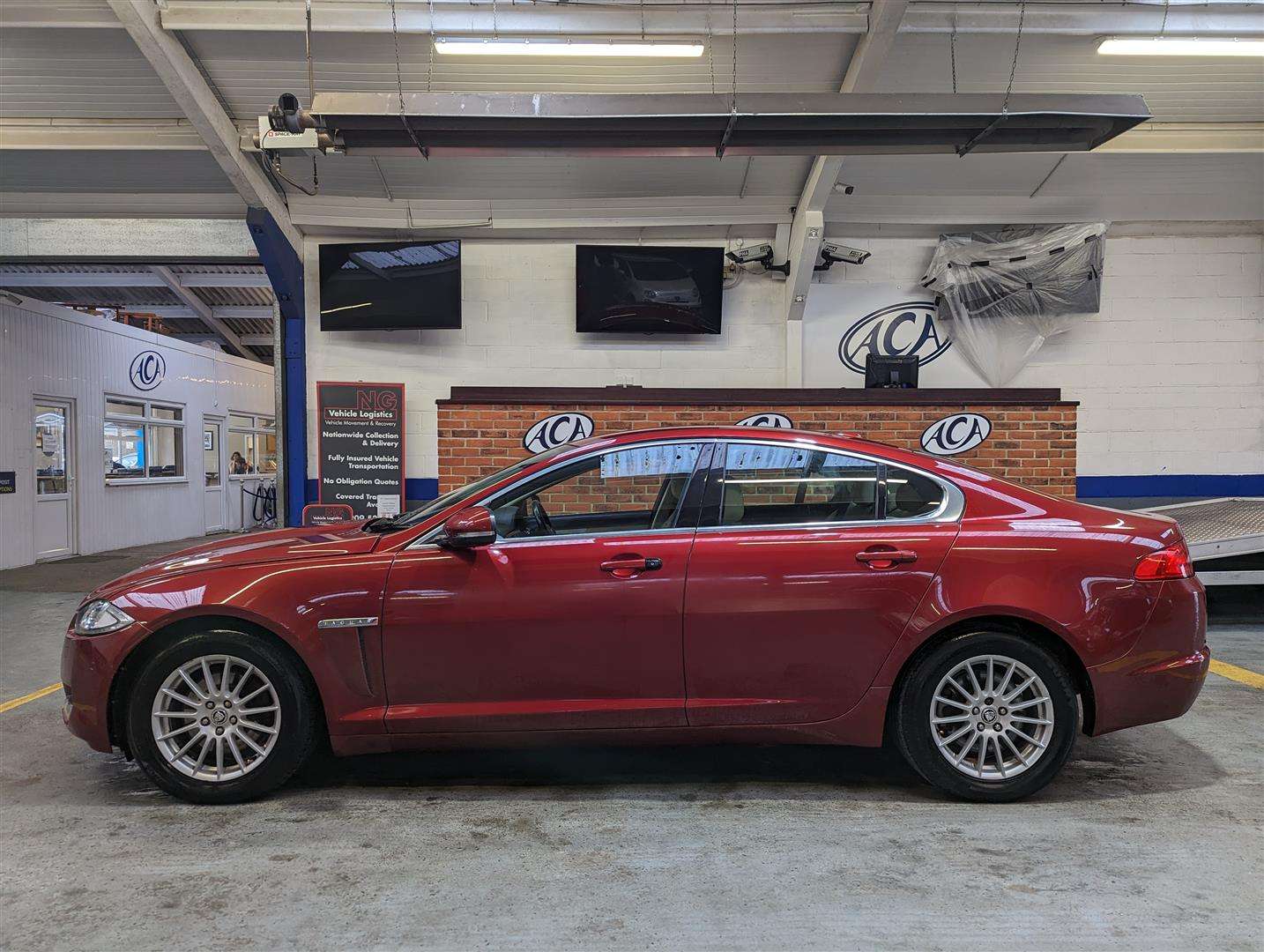 <p>2012 JAGUAR XF SE D AUTO</p>