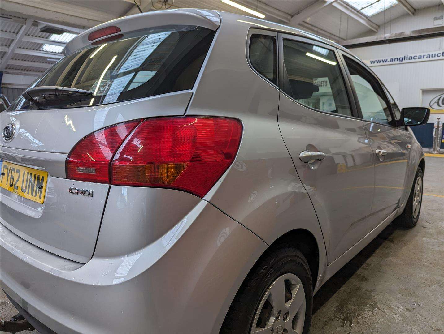 <p>2012 KIA VENGA 1 AIR CRDI</p>