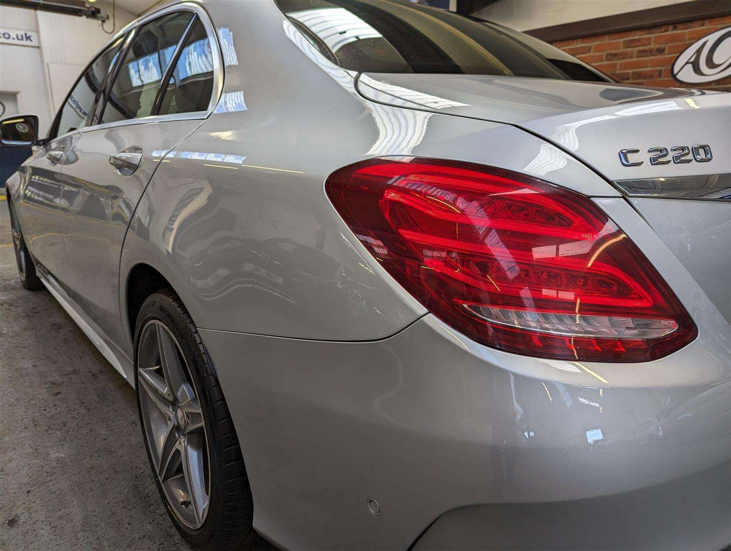 <p>2014 MERCEDES-BENZ C220 AMG LINE BLUETEC</p>