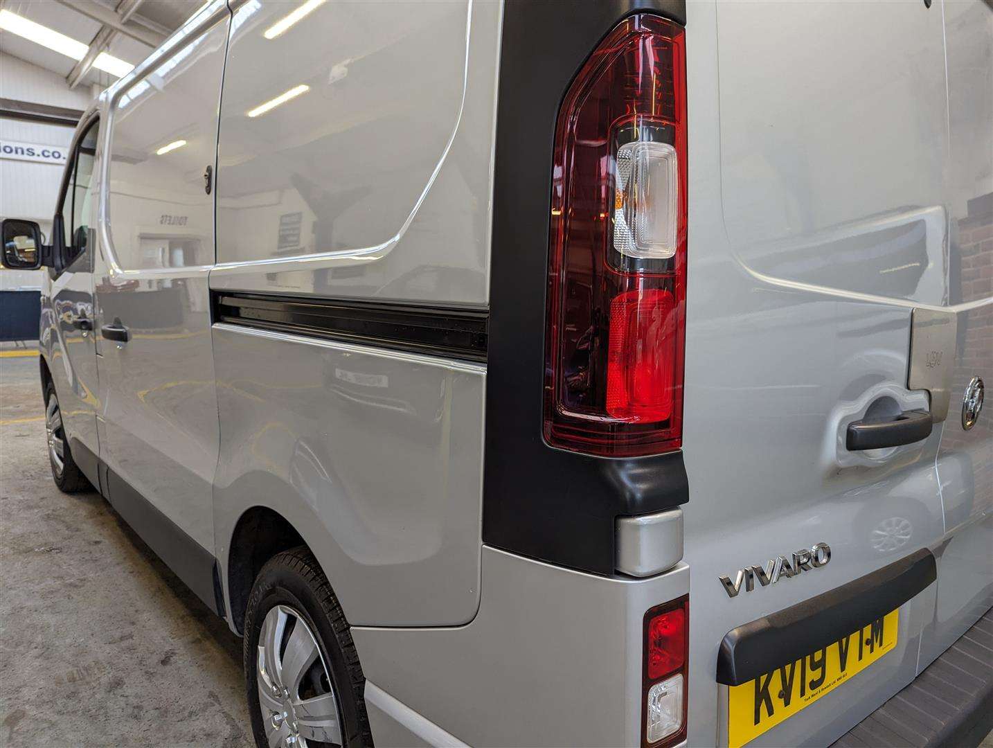 <p>2019 VAUXHALL VIVARO 2700 SPORTIVE CDTI</p>