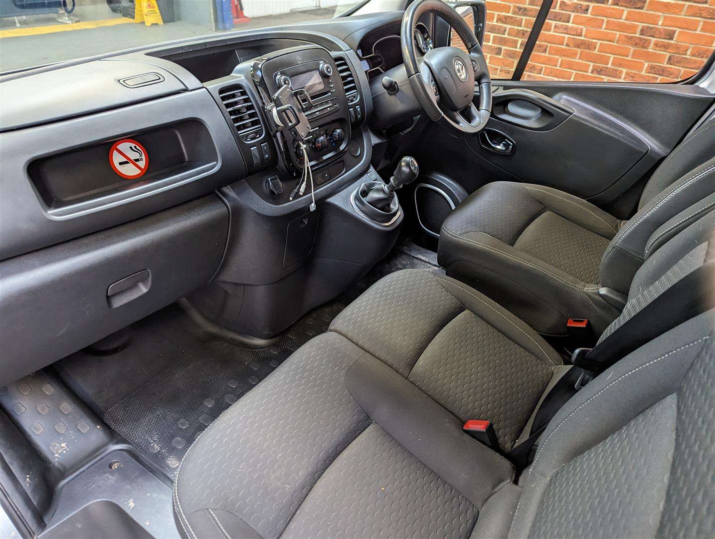 <p>2019 VAUXHALL VIVARO 2700 SPORTIVE CDTI</p>