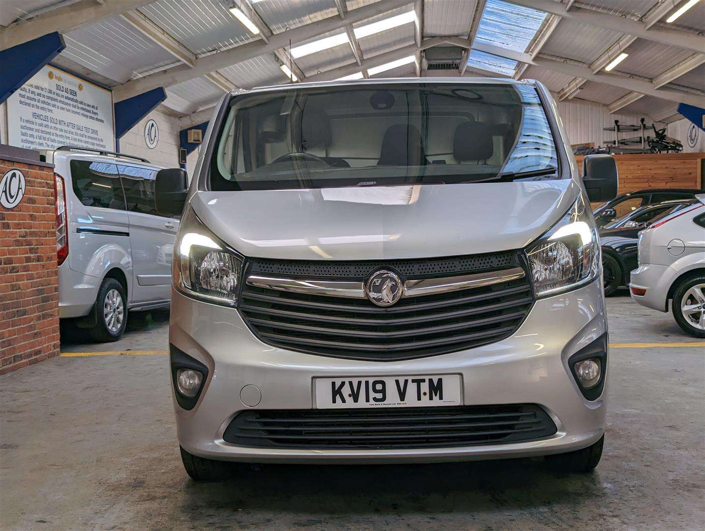 <p>2019 VAUXHALL VIVARO 2700 SPORTIVE CDTI</p>